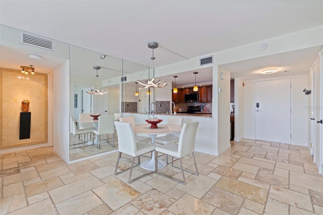 6265 Sun Boulevard, Unit 1203, Saint Petersburg, FL 33715 Photo
