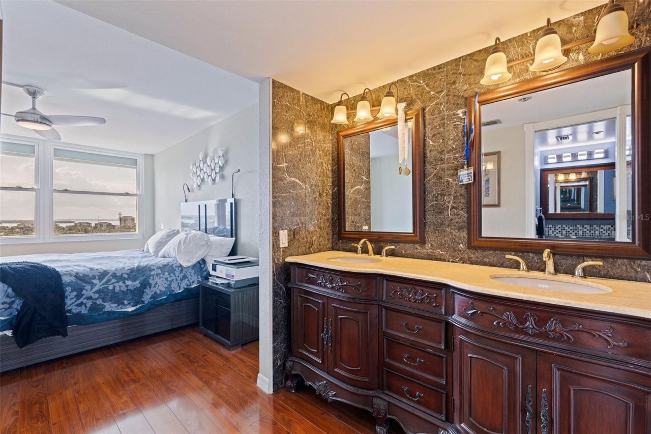 6265 Sun Boulevard, Unit 1203, Saint Petersburg, FL 33715 Photo