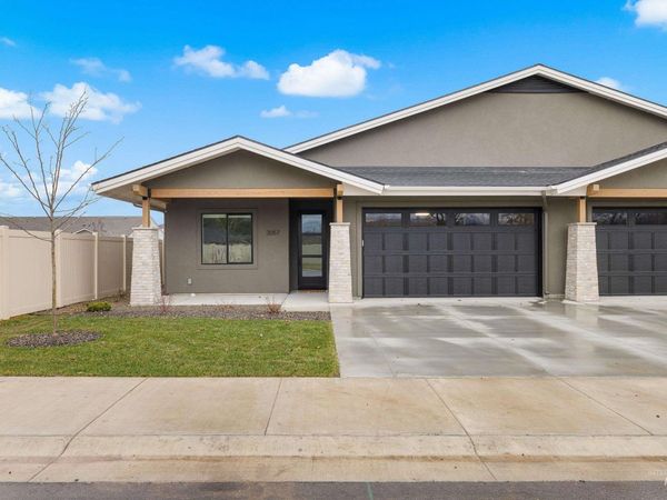 3071 N Lapis Ave, Meridian, ID 83646