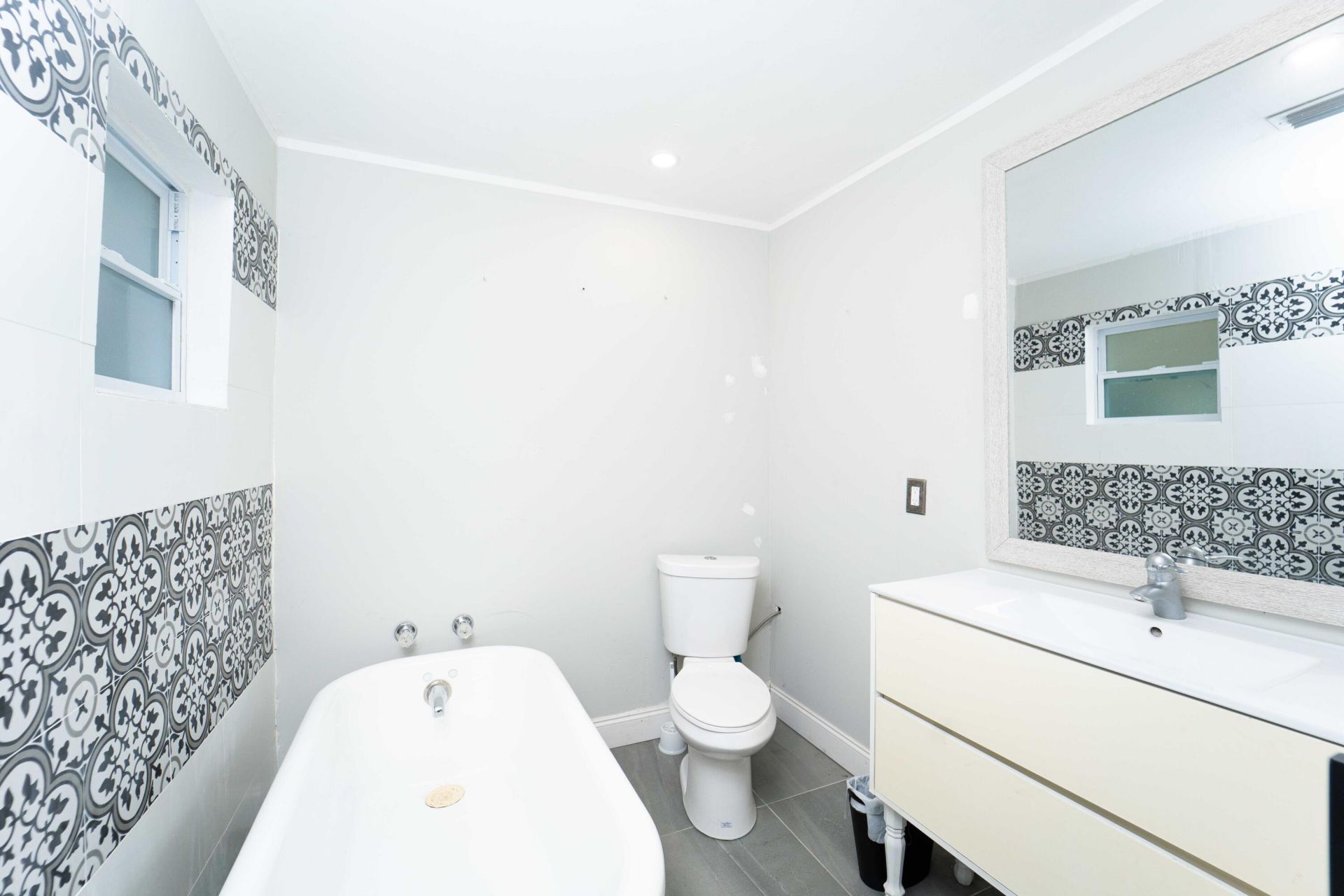 477 SE Asbury Lane, Port Saint Lucie, FL 34983 Photo