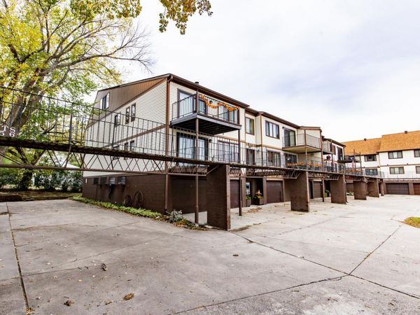 730 Elm Street N, Unit B1, Fargo, ND 58102