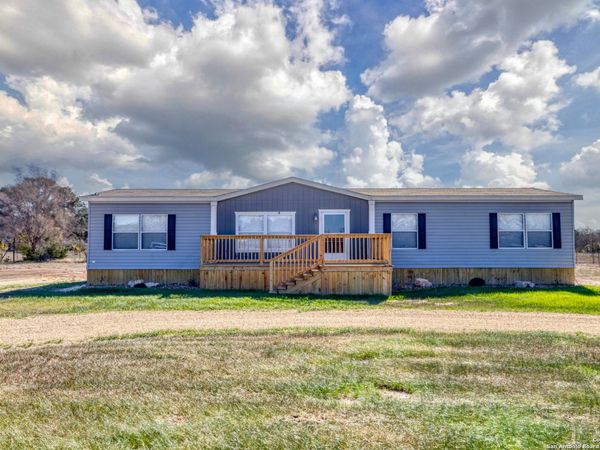 130 RIVER VALLEY, Rio Frio, TX 78879