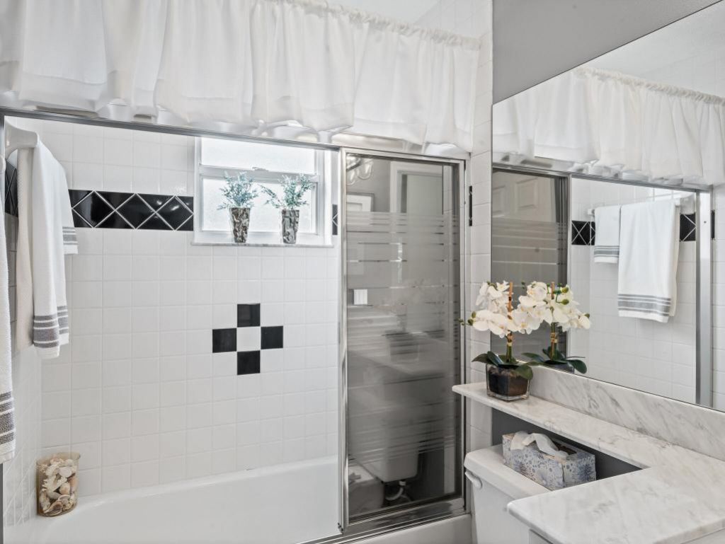 1330 SW Maplewood Drive, Port Saint Lucie, FL 34986 Photo