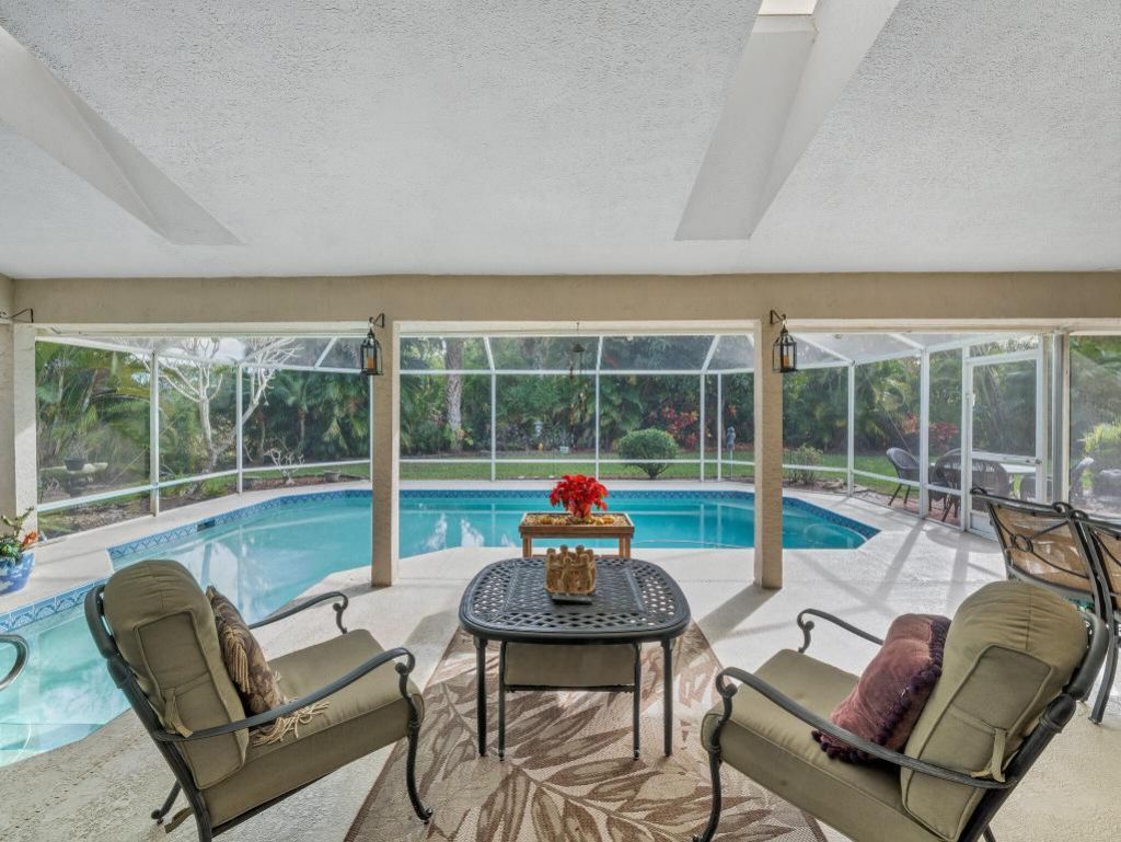 1330 SW Maplewood Drive, Port Saint Lucie, FL 34986 Photo