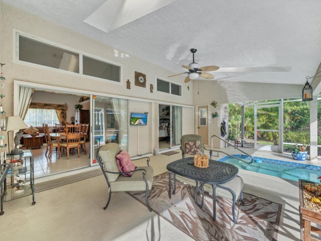 1330 SW Maplewood Drive, Port Saint Lucie, FL 34986 Photo