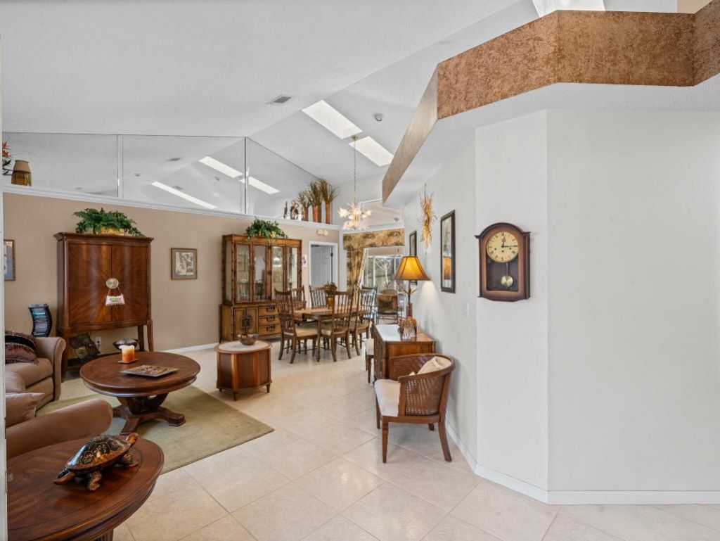 1330 SW Maplewood Drive, Port Saint Lucie, FL 34986 Photo