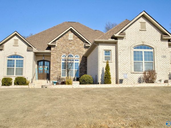 121 Phillipsridge Drive, Huntsville, AL 35811