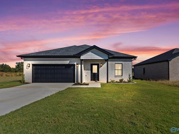 17194 Red Hill Road, Athens, AL 35611