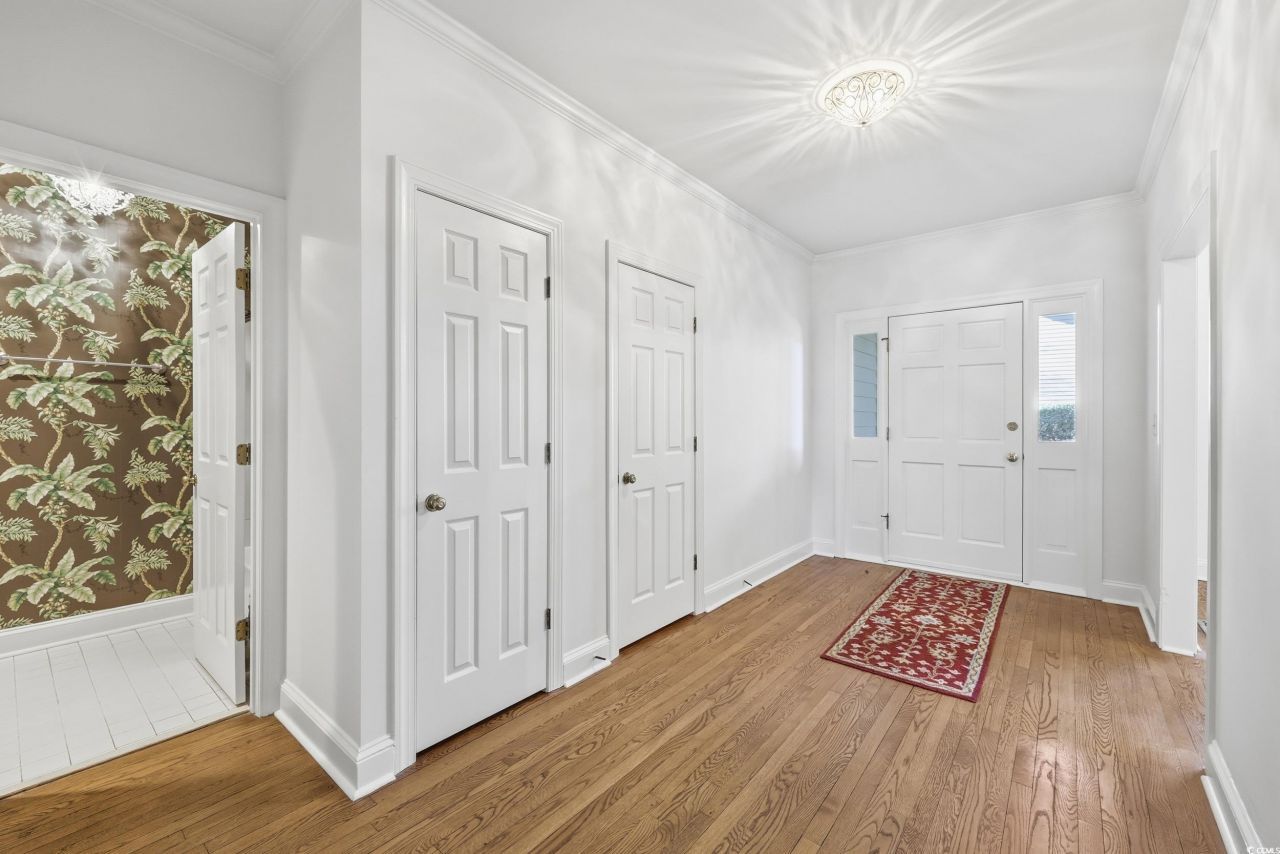 379 Golden Bear Dr. Photo 18