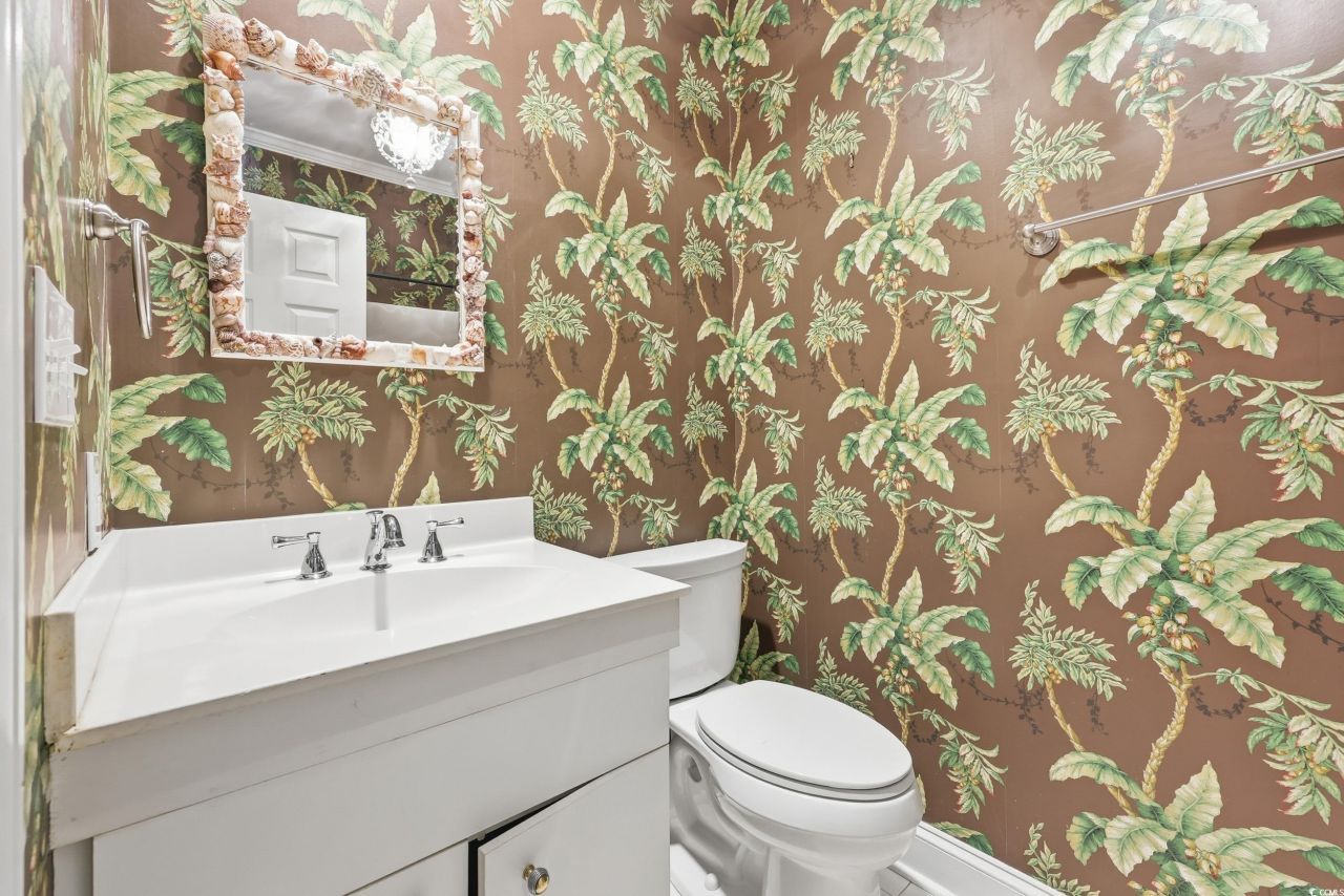 379 Golden Bear Dr. Photo 20