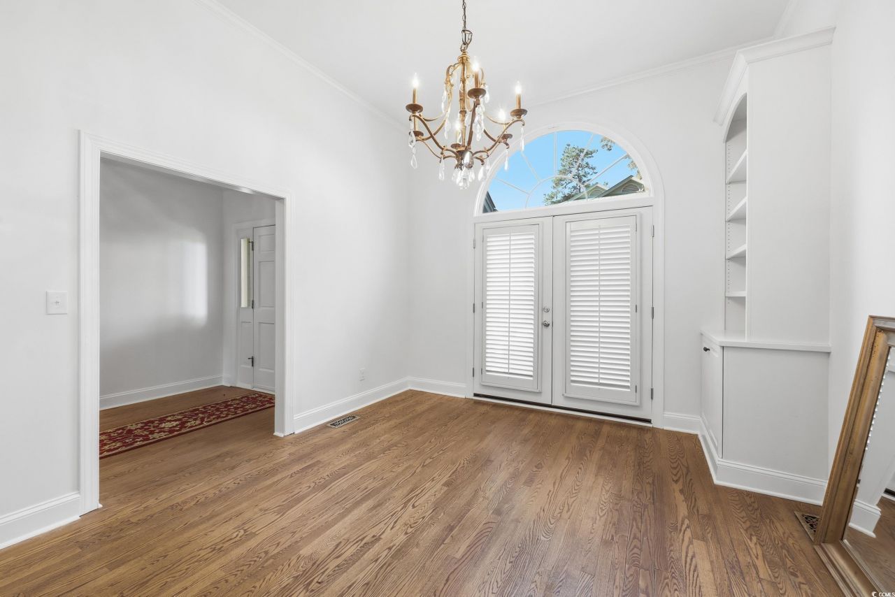 379 Golden Bear Dr. Photo 6