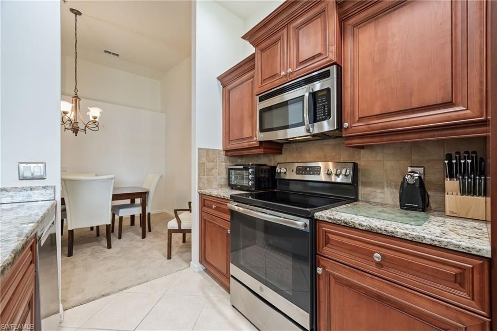 2770 Cypress Trace Cir, Unit 2425, Naples, FL 34119 Photo