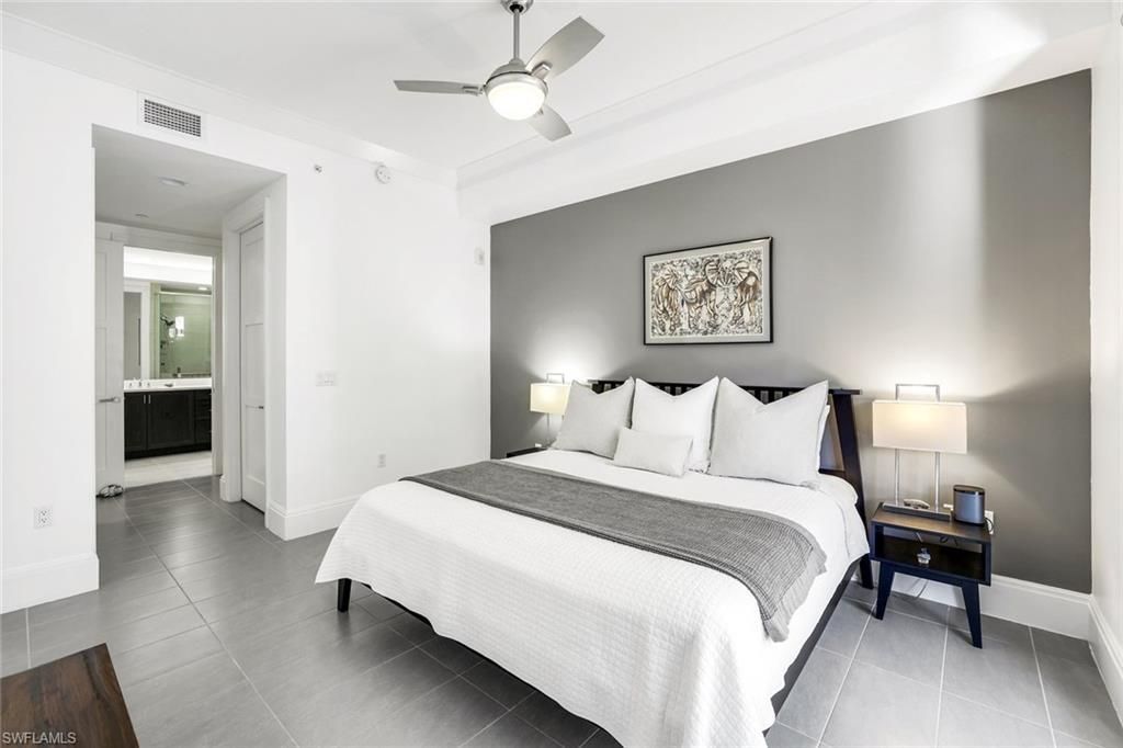 1035 3rd Ave S, Unit 215, Naples, FL 34102 Photo