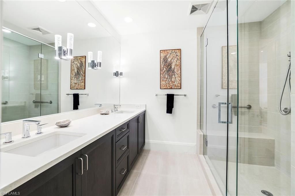 1035 3rd Ave S, Unit 215, Naples, FL 34102 Photo