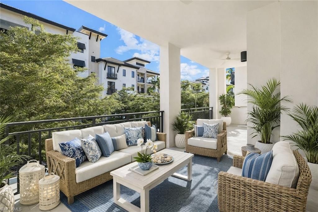 1035 3rd Ave S, Unit 215, Naples, FL 34102 Photo