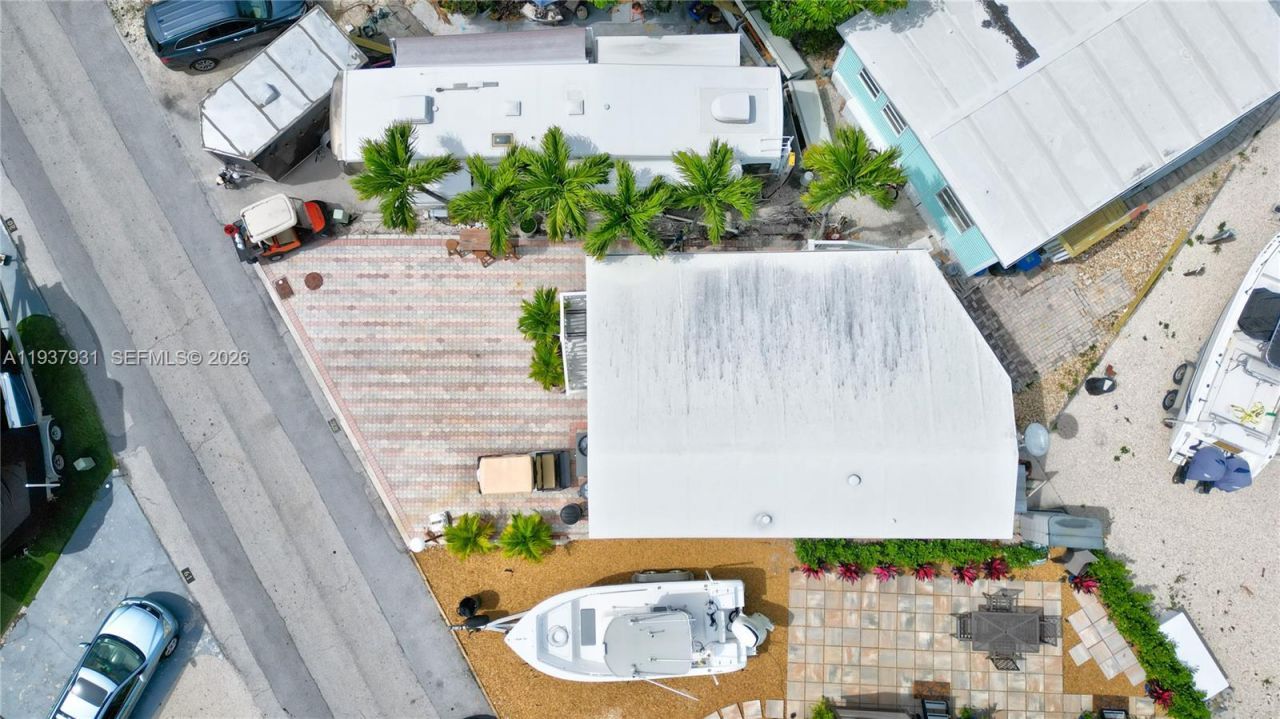 65821 Overseas Highway, Unit 98, Long Key, FL 33001 Photo