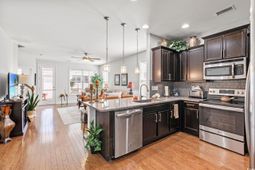 310 Lorenzo Dr. photo 4