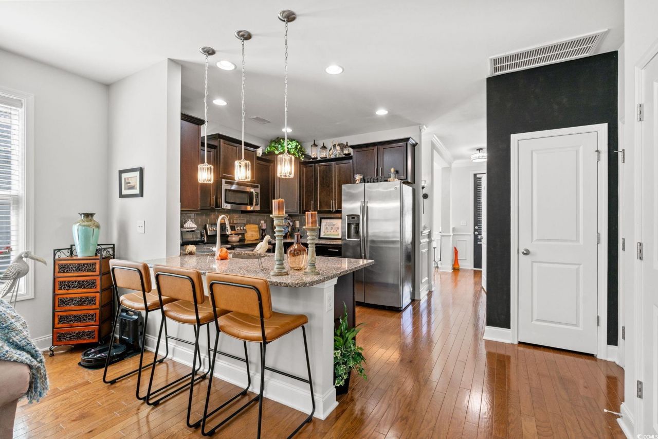 310 Lorenzo Dr. Photo 7