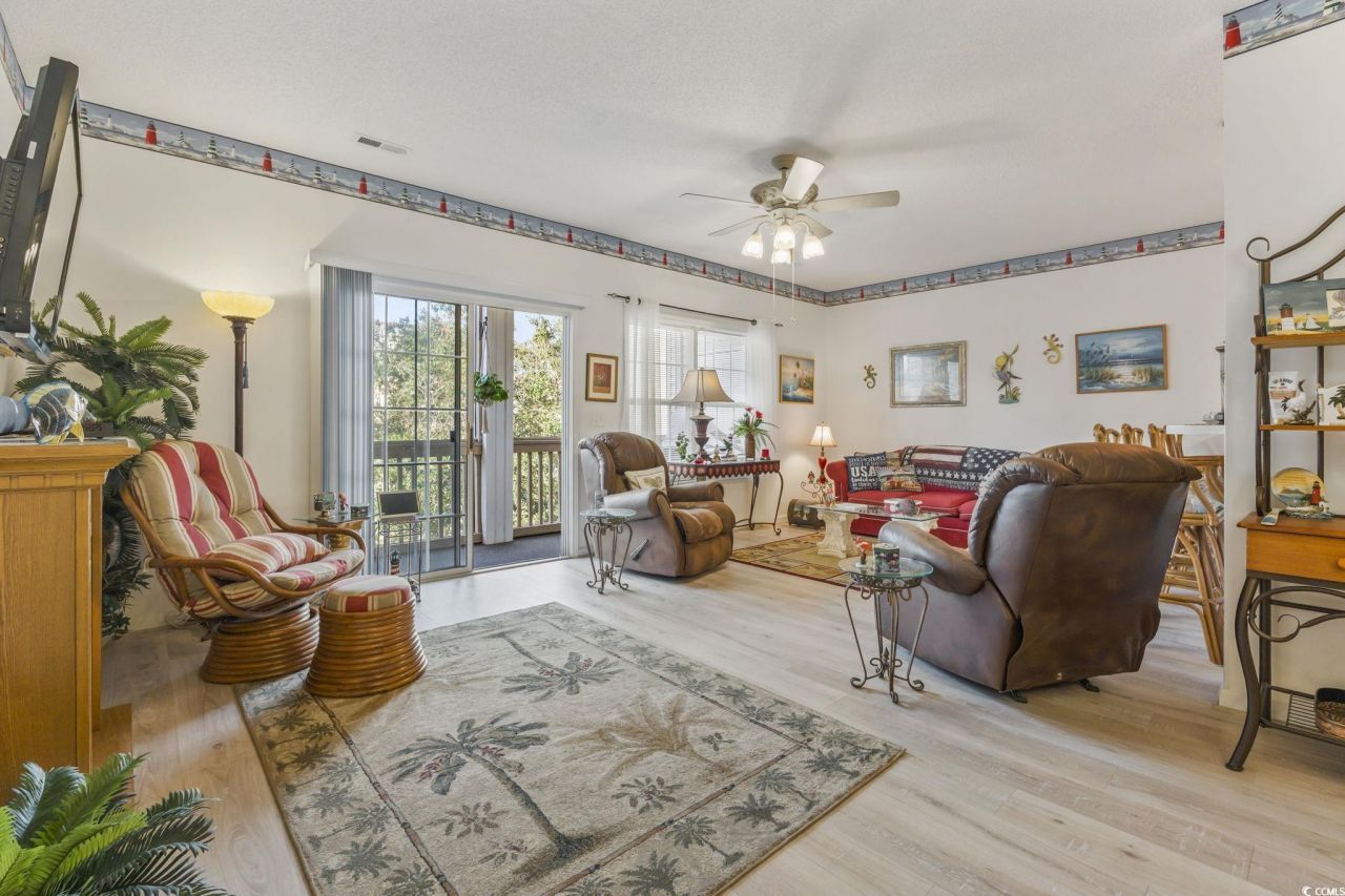 1058 Sea Mountain Hwy. Photo 4