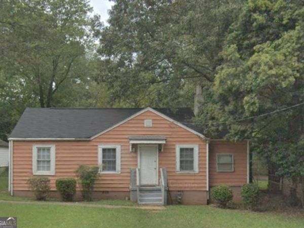 2153 Pinehurst Drive, East Point, GA 30344