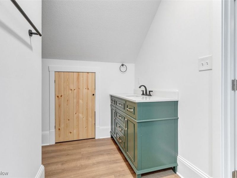 6517 Chippewa Road, Chippewa Lake, OH 44215 Photo 32