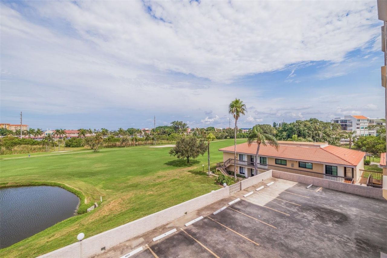 6104 Palma Del Mar Boulevard S, Unit 404, Saint Petersburg, FL 33715 Photo