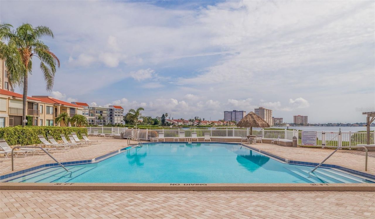 6104 Palma Del Mar Boulevard S, Unit 404, Saint Petersburg, FL 33715 Photo