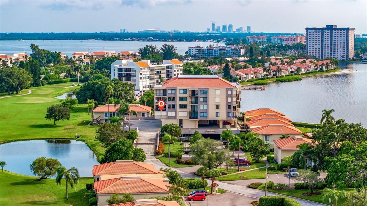 6104 Palma Del Mar Boulevard S, Unit 404, Saint Petersburg, FL 33715 Photo