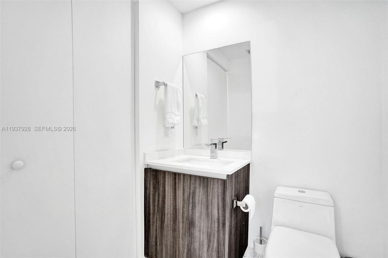 Please Call For Address, Unit 208, Miami, FL 33132 Photo