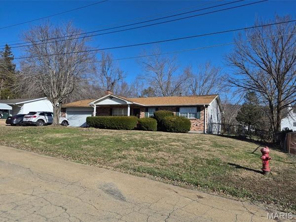 308 N McCune Street, Pilot Knob, MO 63663
