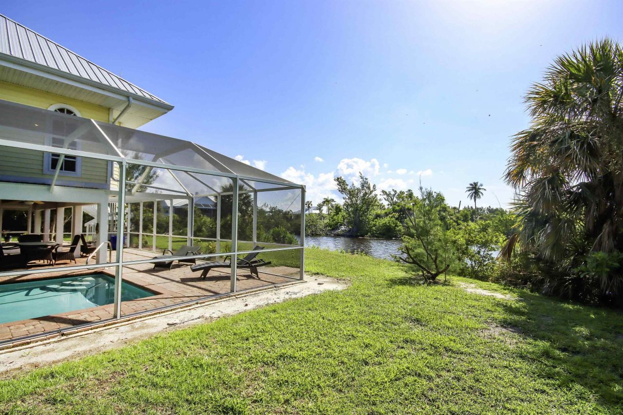 3366 Barra Cir, Sanibel, FL 33957 Photo