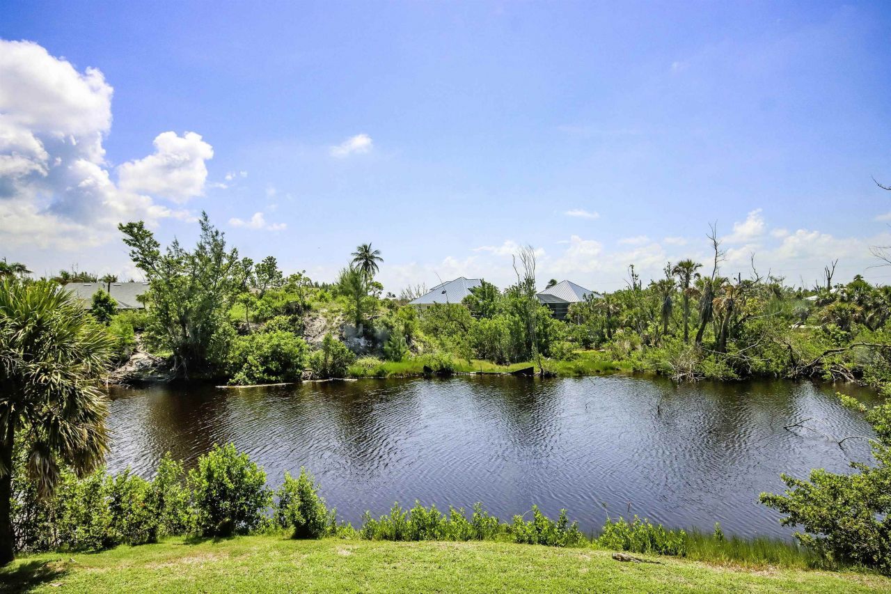 3366 Barra Cir, Sanibel, FL 33957 Photo