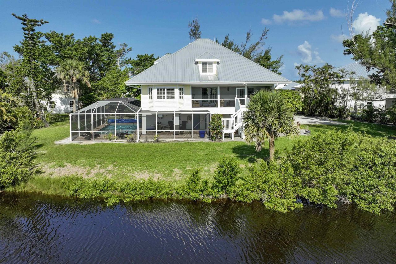 3366 Barra Cir, Sanibel, FL 33957 Photo