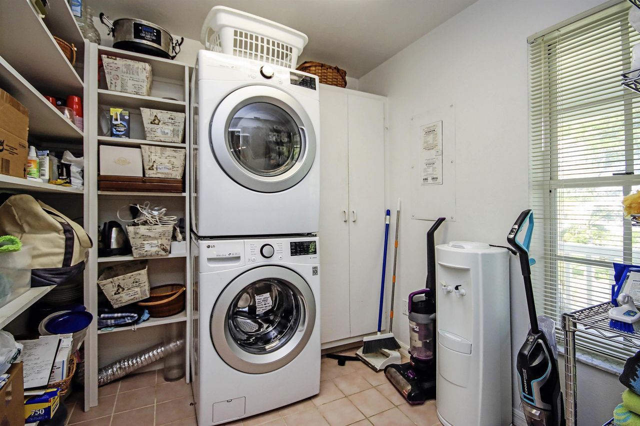 3366 Barra Cir, Sanibel, FL 33957 Photo