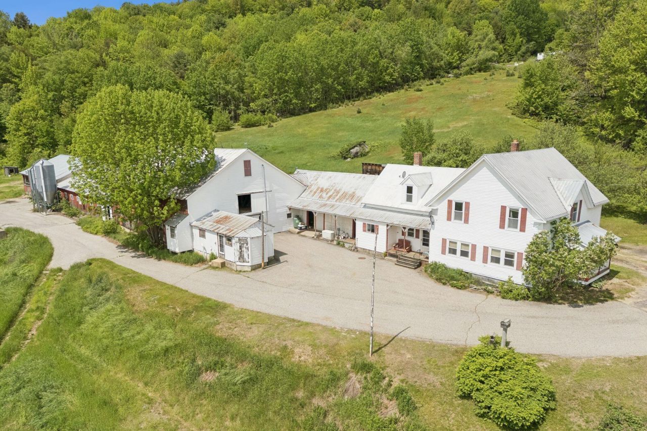 38 Kuvaja Road, Greenwood, ME 04255 Main Photo