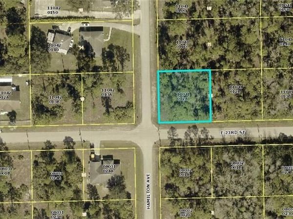 3001 E 23rd ST, LEHIGH ACRES, FL 33920
