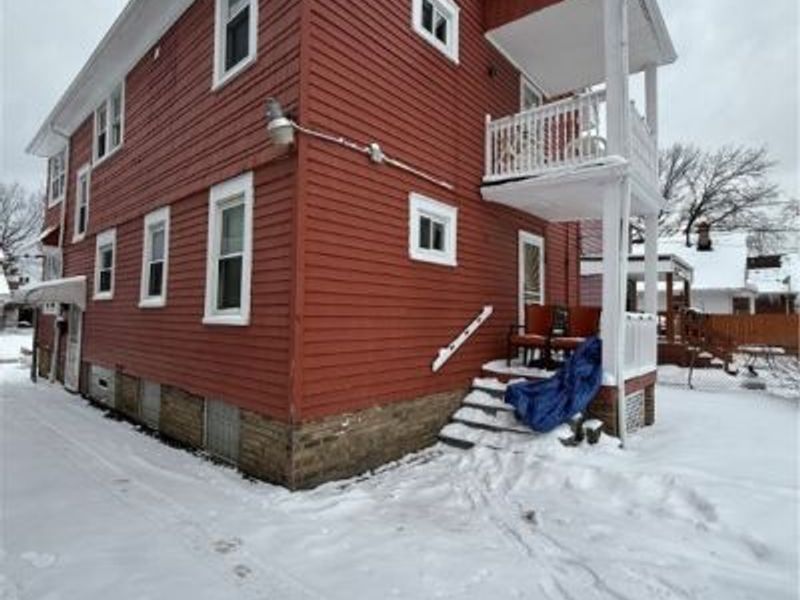 1667 Burgess Road, Cleveland, OH 44112 Photo 10