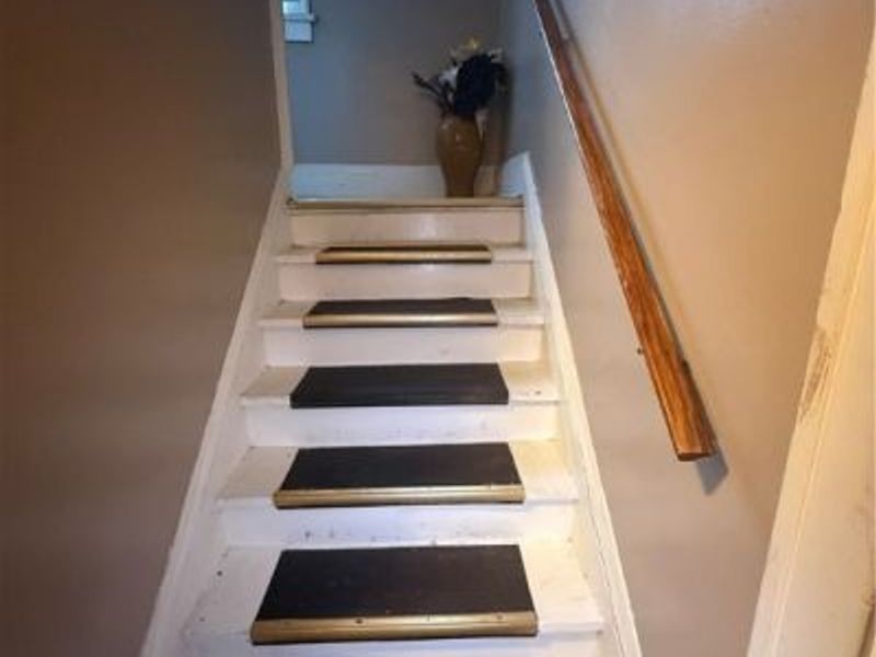 1667 Burgess Road, Cleveland, OH 44112 Photo 12