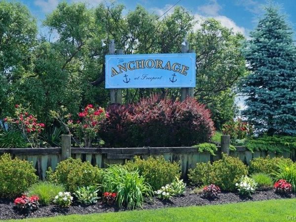 1 Anchorage, Unit 101, Freeport, NY 11520