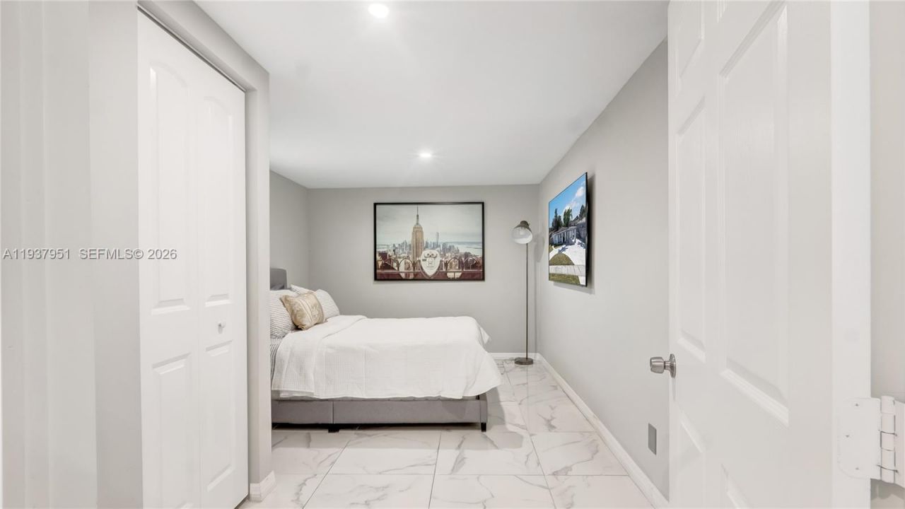 3120 SW 17th St, Fort Lauderdale, FL 33312 Photo