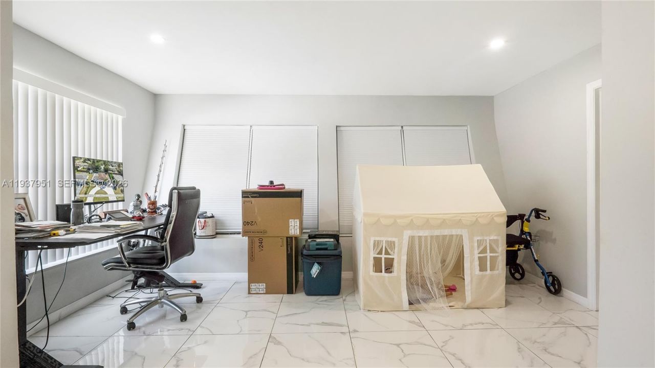 3120 SW 17th St, Fort Lauderdale, FL 33312 Photo