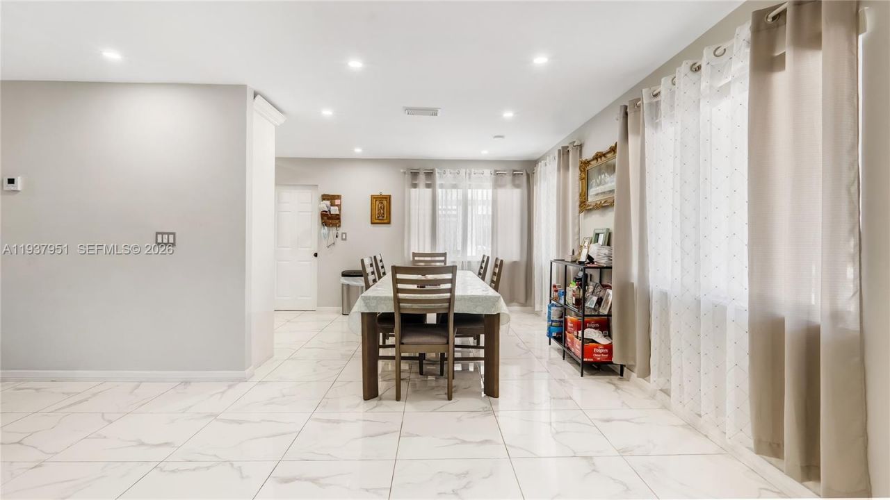 3120 SW 17th St, Fort Lauderdale, FL 33312 Photo