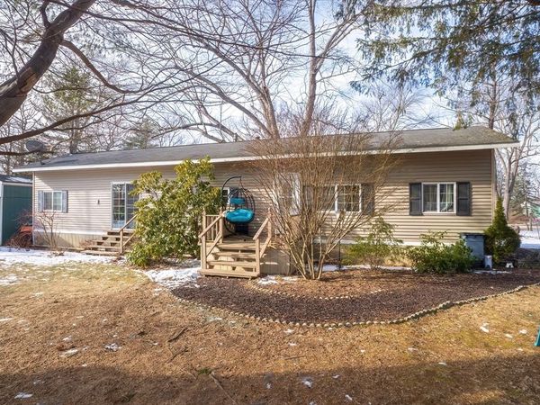 6 Conestoga Trail, Brookfield, MA 01506