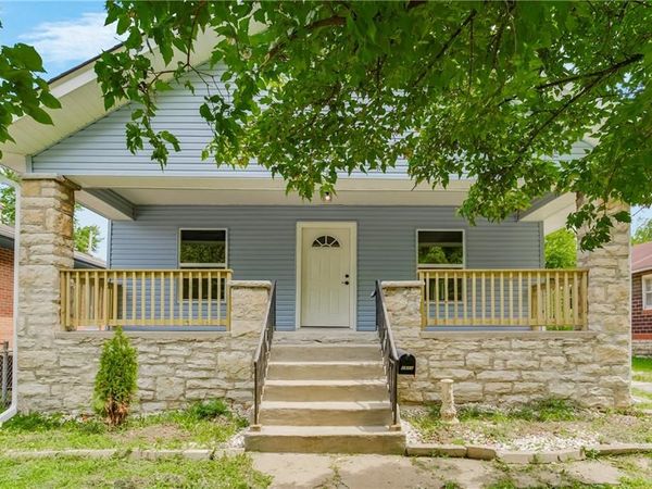 1511 S Evanston Street, Independence, MO 64052