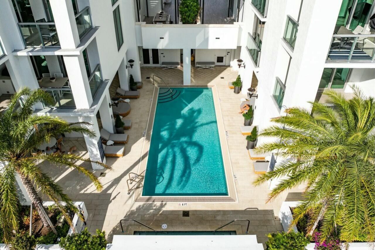 495 E Royal Palm Road, Unit 601, Boca Raton, FL 33432 Photo