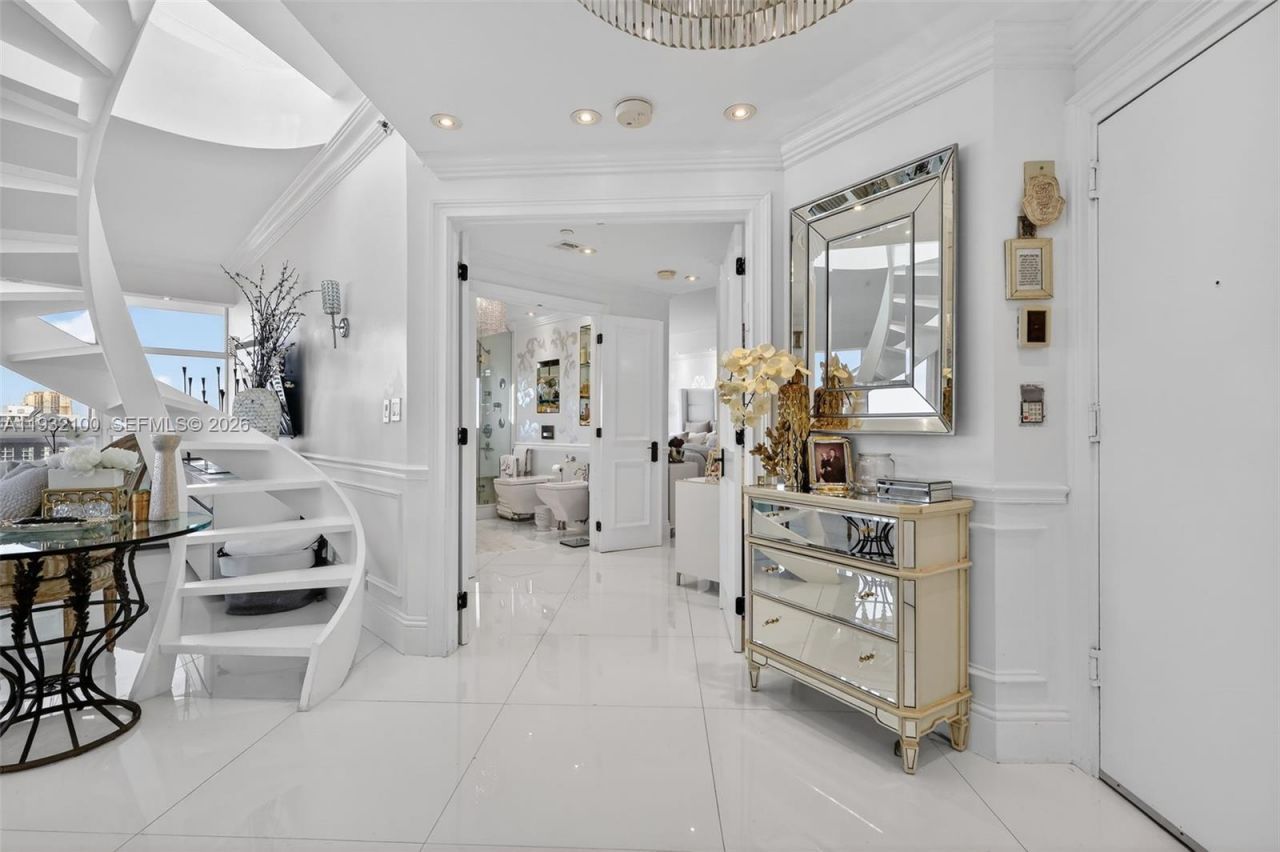 1000 Island Blvd , Unit PH9, Aventura, FL 33160 Photo