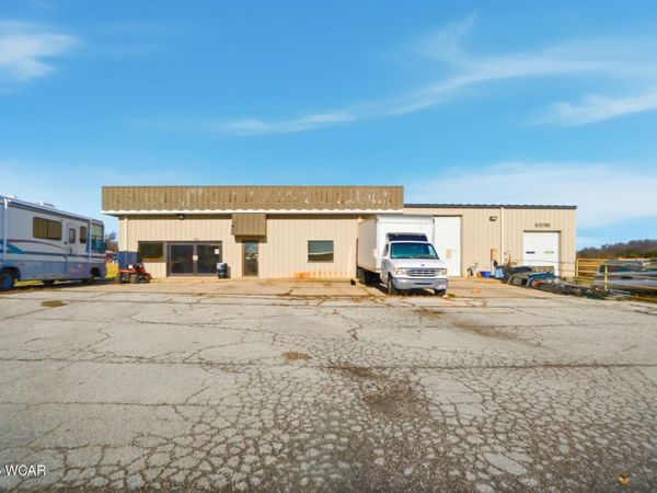 17542 County road 25a, Wapakoneta, OH 45895