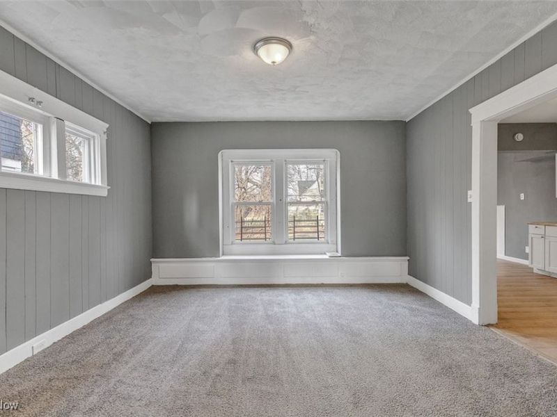 9901 Yale Avenue, Cleveland, OH 44108 Photo 22