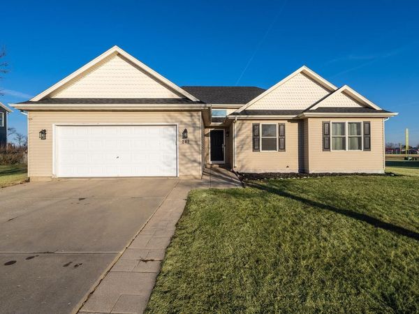 242 Cotton Grass LANE, Walworth, WI 53184