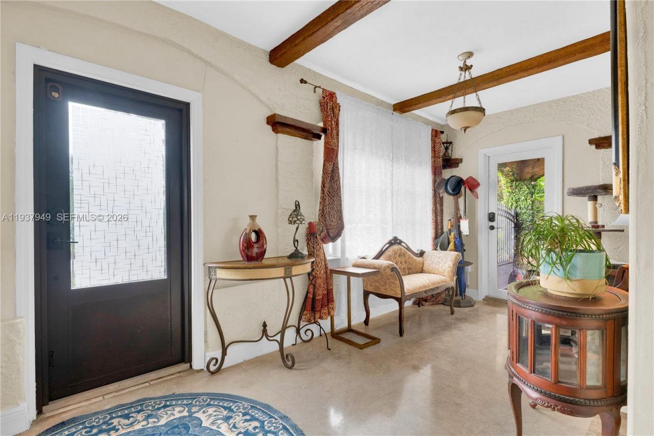 4739 SW 5th St, Miami, FL 33134 Photo